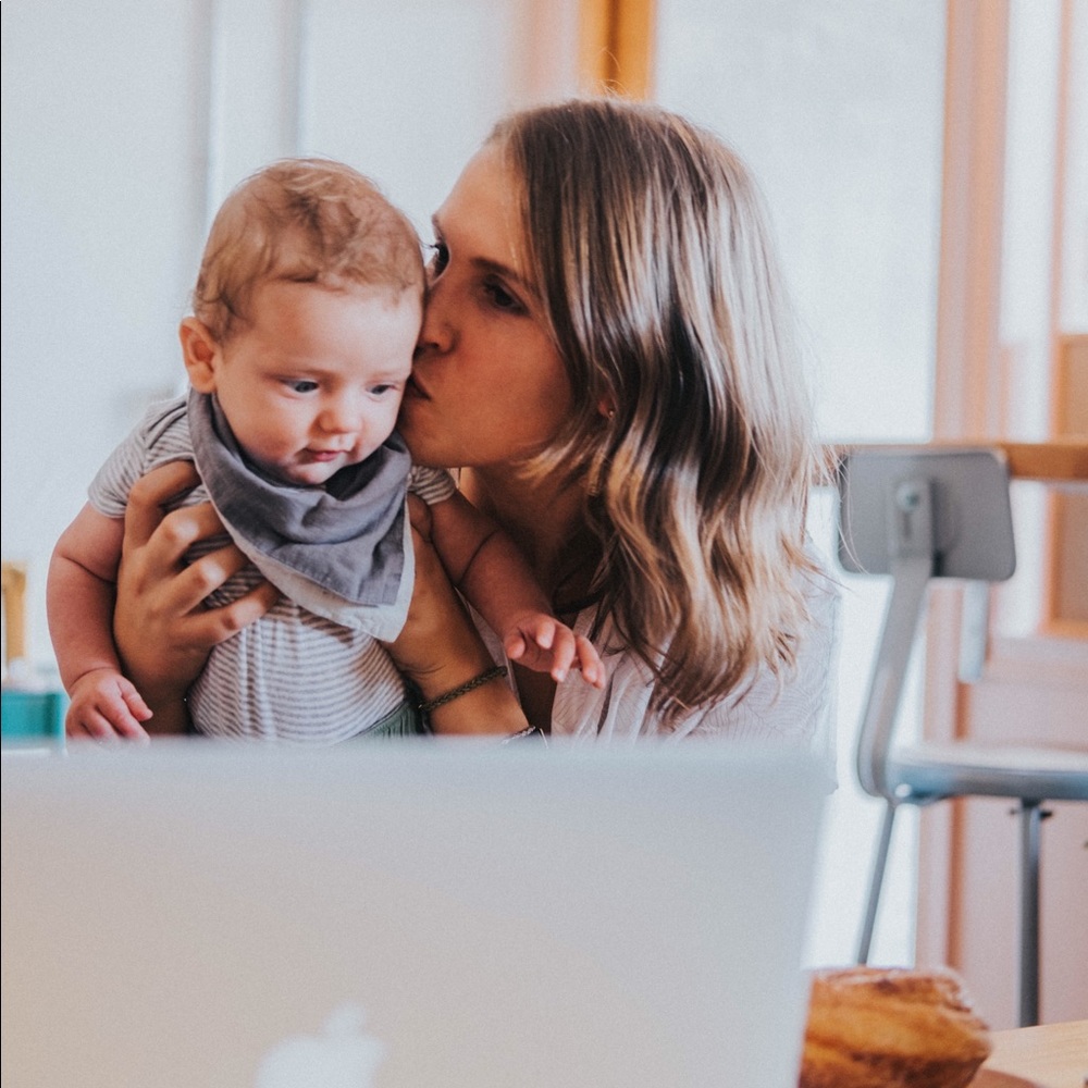 Meet your Posher, Moe